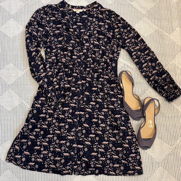 Boden Dresses & Skirts - ‼️Sold‼️Boden Navy and Pink Animal Print Dress